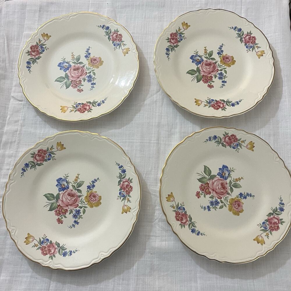 Floral Cream Dinnerware Set